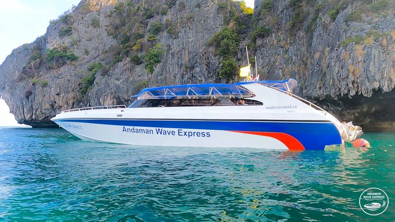 Speed boat Phuket to Phi Phi